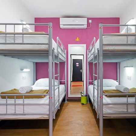 Cx Hostel Kuta Raya 외부 사진