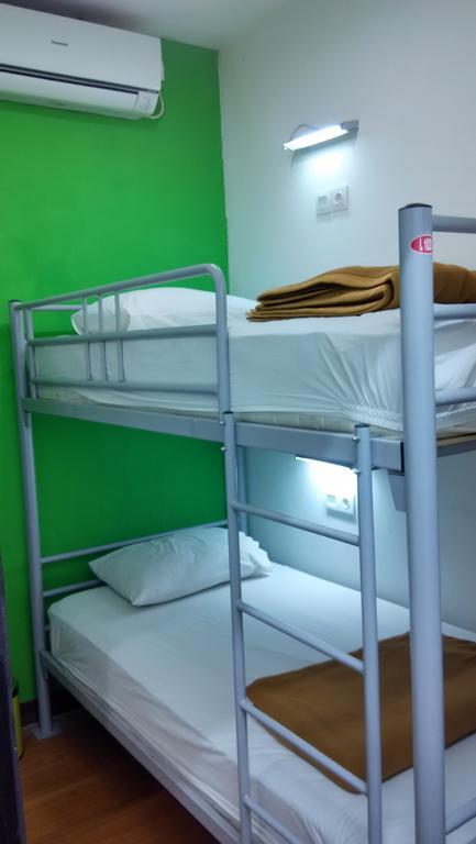 Cx Hostel Kuta Raya 외부 사진